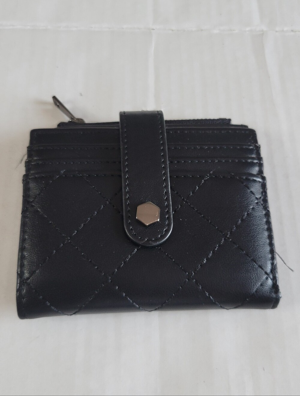 Aldo Classic Quilted Black Women's Card Wallet W Multiple Slots & Zippered Coin